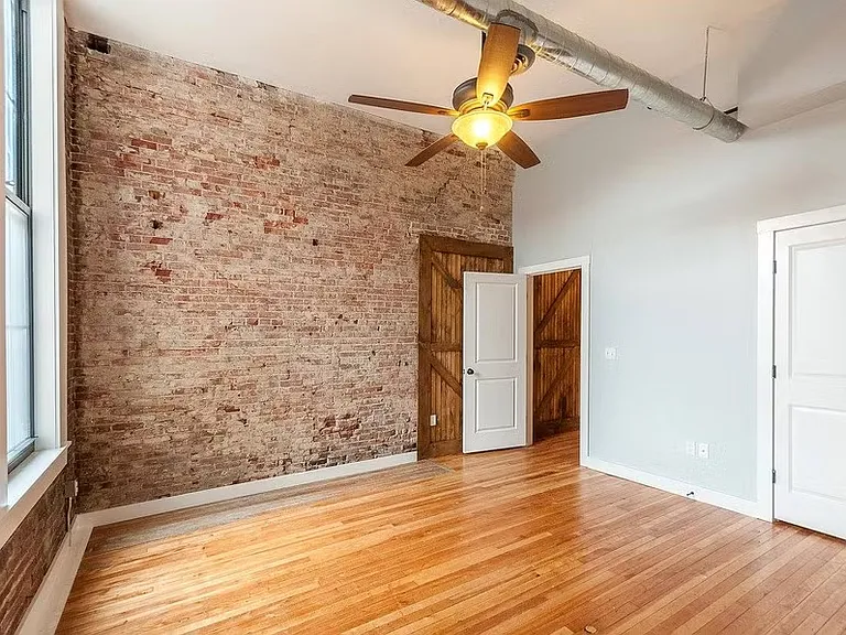 28 Broad St. Lofts — Photo 25