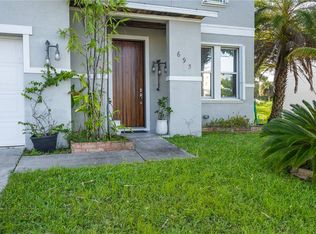 695 Carriage Lake Way, Vero Beach, FL 32968
