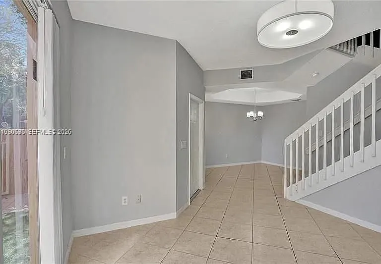 2325 Mariner Ct #TOWNHOUSE — Photo 3