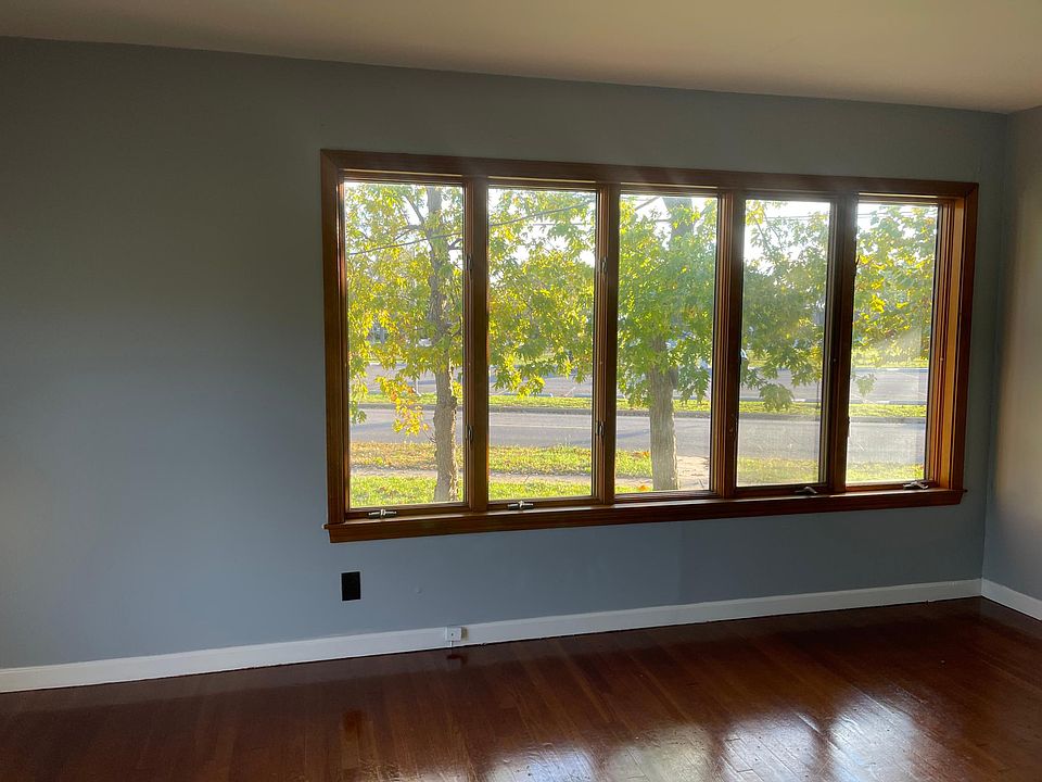 1st image of 2800 Orchard Dr