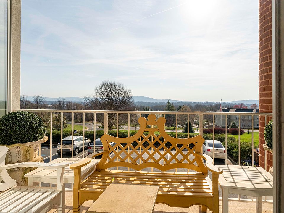 1st image of 500 Crestwood Dr Unit 1208
