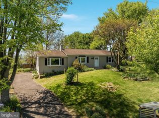 486 Hamburg Rd, Edinburg, VA 22824