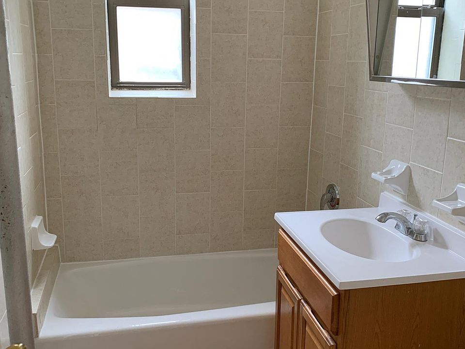 1st image of 217 S 3rd Ave APT 2C