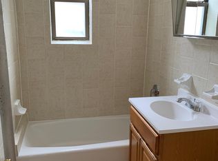 217 S 3rd Ave APT 2C, Mount Vernon, NY 10550