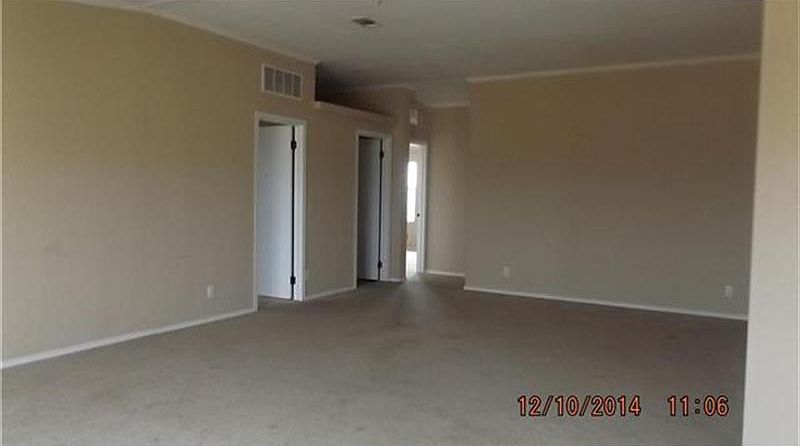 2nd image of 2409 N Canal St