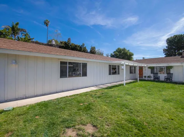 500 Beaumont Dr, Vista, CA 92084