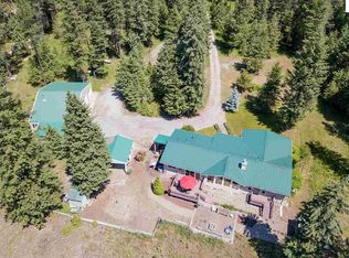 522 Pleasant Dr E, Newport, WA 99156