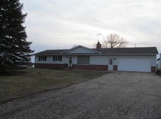 N4295 Rechsteiner Rd, Monroe, WI 53566