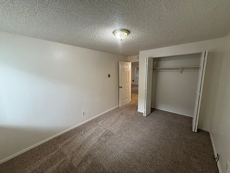 The Firs Apartments — Photo 42
