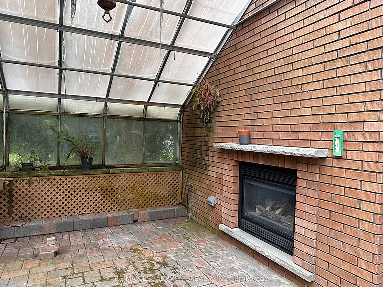 467 Kitty Murray Ln — Photo 32