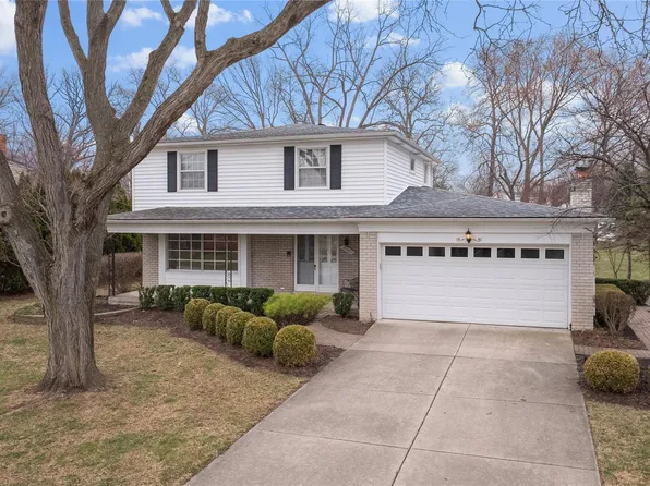 21767 Knudsen Dr, Grosse Ile, MI 48138