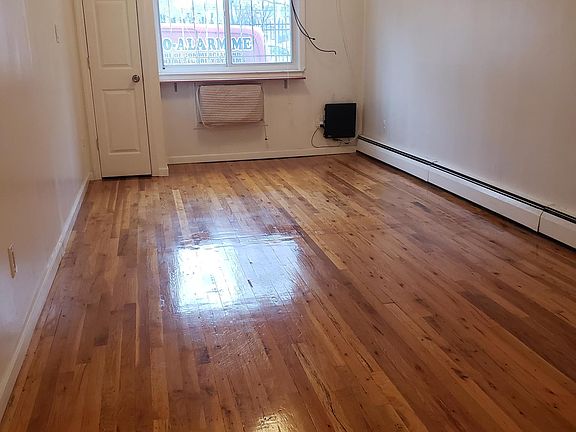 4th image of 3925 210th St Floor 1