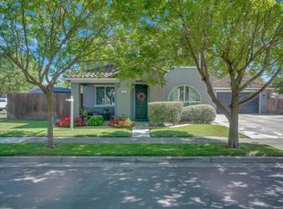 421 Farinelli Pkwy, Escalon, CA 95320