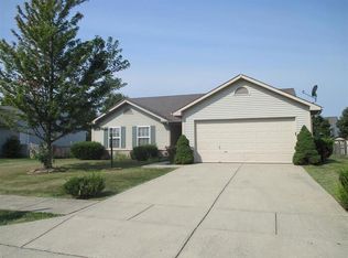 294 Brixton Woods Dr W, Pittsboro, IN