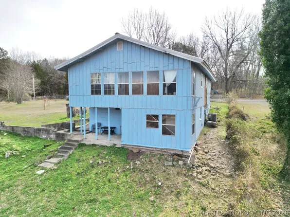 110 W Lakeshore Dr, McAlester, OK 74501