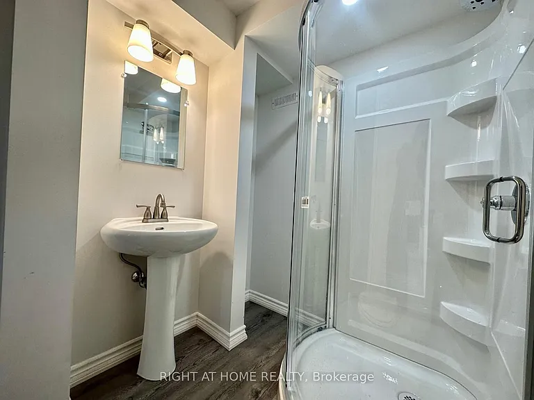 295 Gillespie Dr — Photo 9