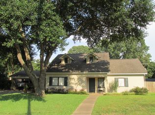 903 Lindberg Ave, Natchez, MS 39120