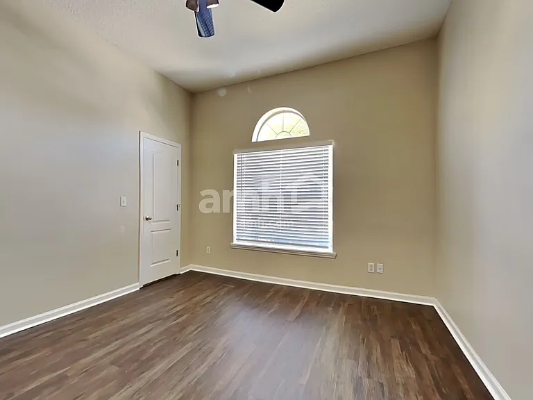 1756 Hollow Glen Dr — Photo 17