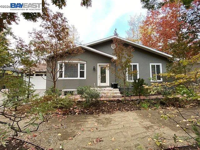 3 bed, 1794 sqft, $4,800 — Photo 2