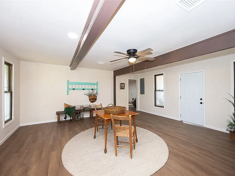 7359 E Lake Rd — Photo 11