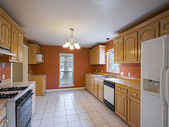 4th image of 14517 E Beaver Dr