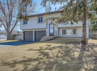 3101 80th Ave N, Brooklyn Park, MN 55443
