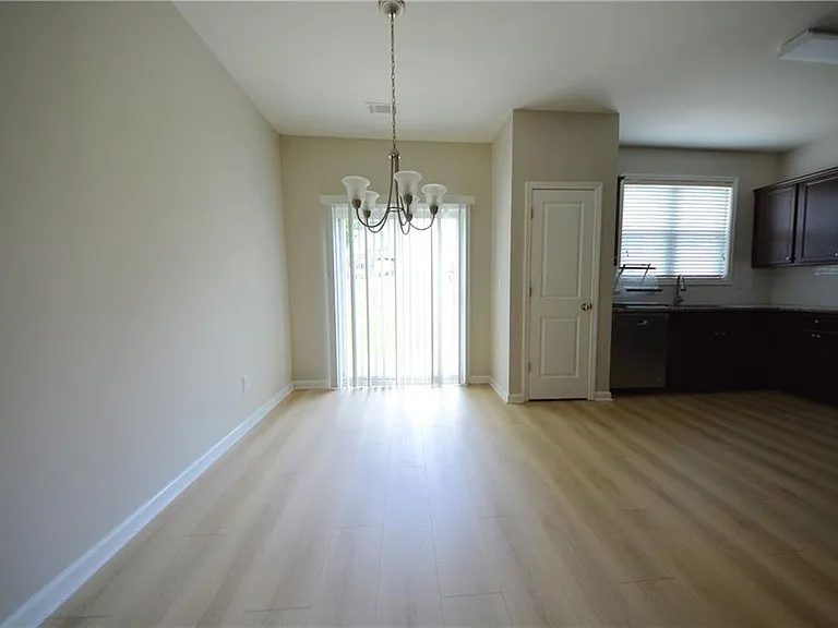 4724 Beacon Ridge Ln — Photo 13