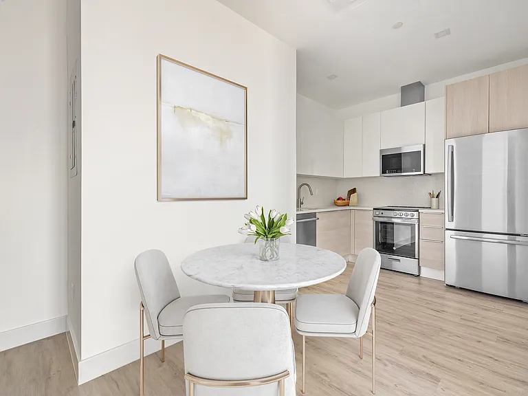221 Sea Breeze Ave #3C — Photo 5