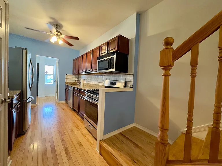 934 S East Ave — Photo 9