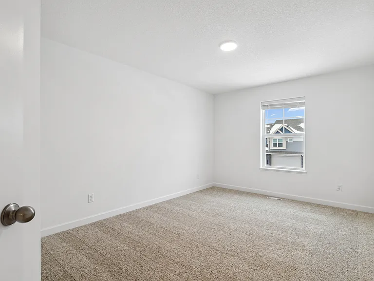 15014 Ferret St NW — Photo 11