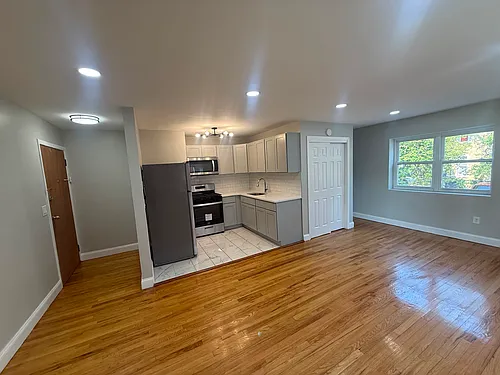 346 Franklin Pl #10A Photo 1