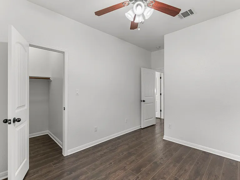 18613 Falcon Pointe Blvd — Photo 19