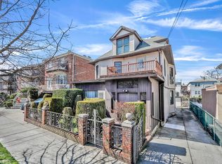 2618 E 26th St, Brooklyn, NY 11235