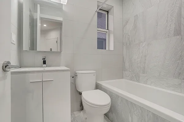 Rented by EXR | media 7