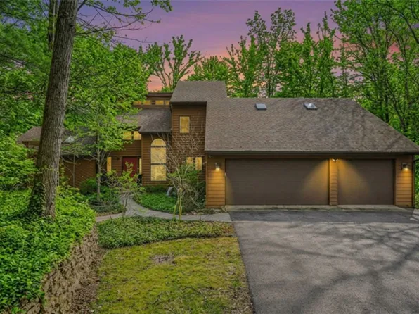 2488 Stewart Rd, Xenia, OH 45385