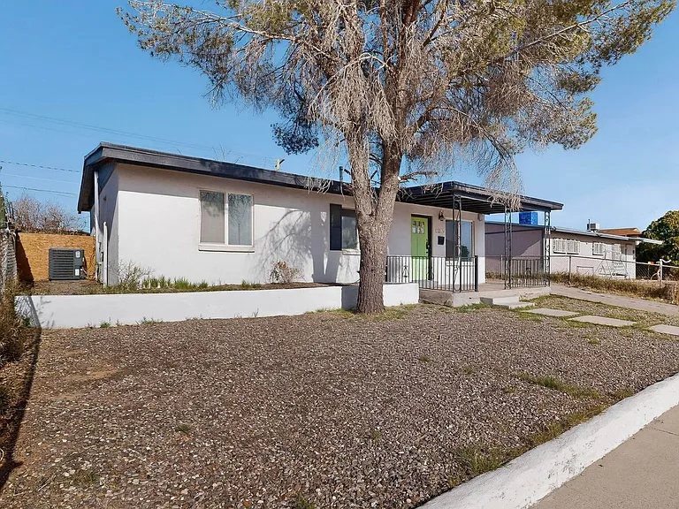 6203 Trowbridge Dr — Photo 3