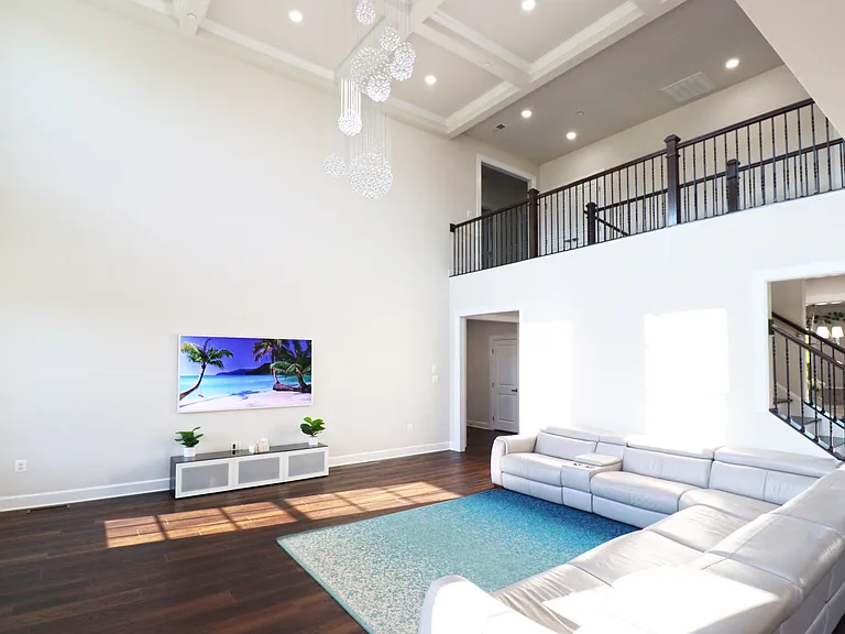 1040 Stepping Pl — Photo 24