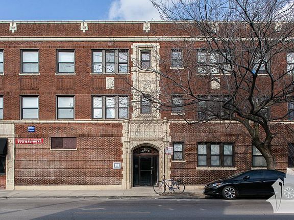 2nd image of 4601 N Lincoln Ave #103