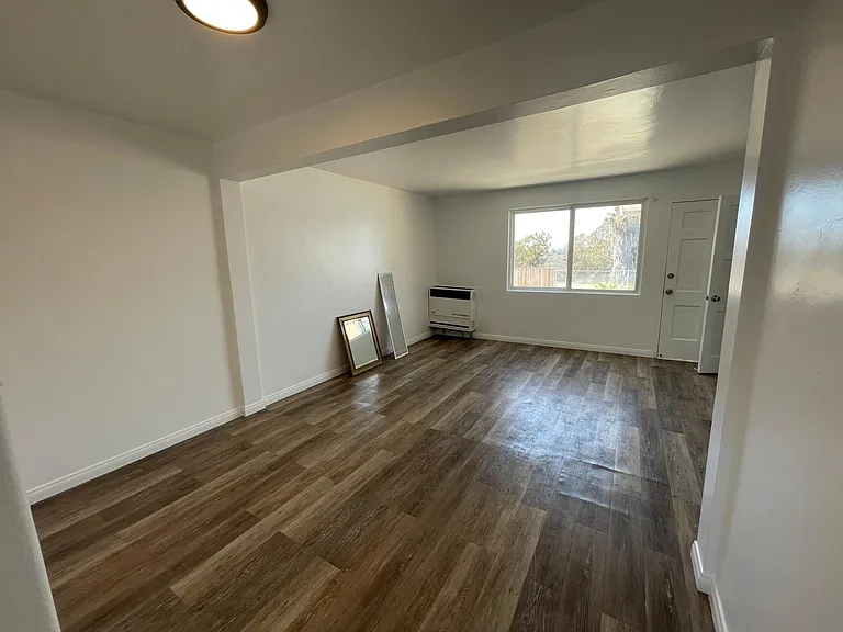 6608 Kelly St — Photo 10