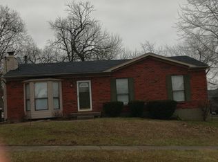 4407 Gaudet Rd, Jeffersontown, KY 40299