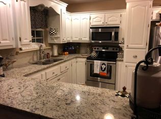 3019 Honeysuckle Dr #2, Sallisaw, OK 74955