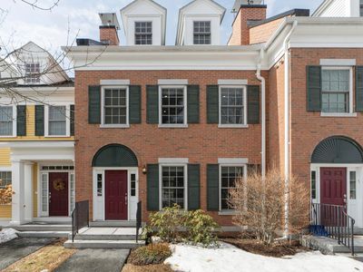 235 Main Street #2, Norwich, VT, 05055