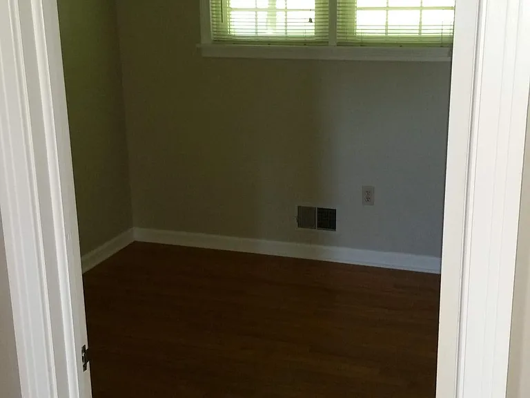 215 N Hulett Ave — Photo 9