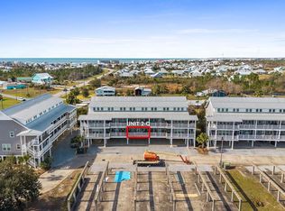 1120 15th St UNIT 2C, Mexico Beach, FL 32456