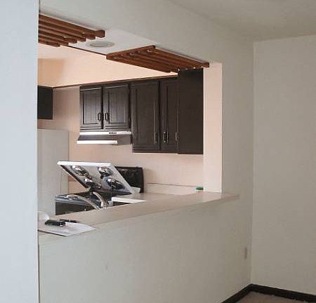 4th image of 3952 Lantana Pl
