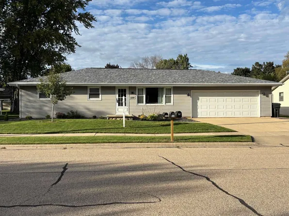 532 Willow Dr, Kaukauna, WI 54130