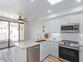 7222 E Gainey Ranch Rd, Scottsdale, AZ