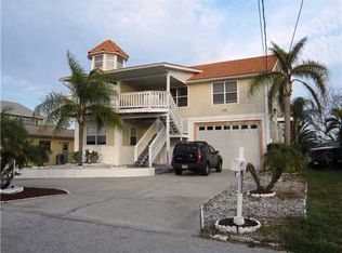 13810 Victor Ave, Hudson, FL 34667