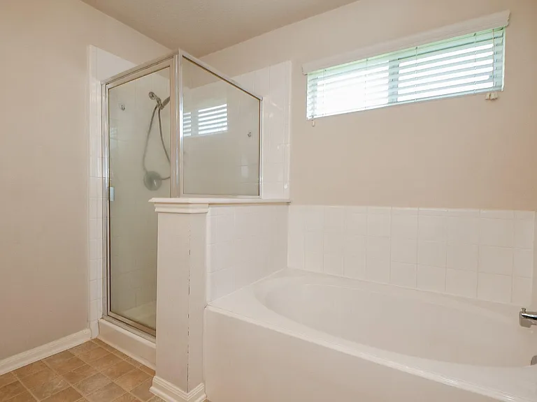 7218 Fox Hall Ln — Photo 19