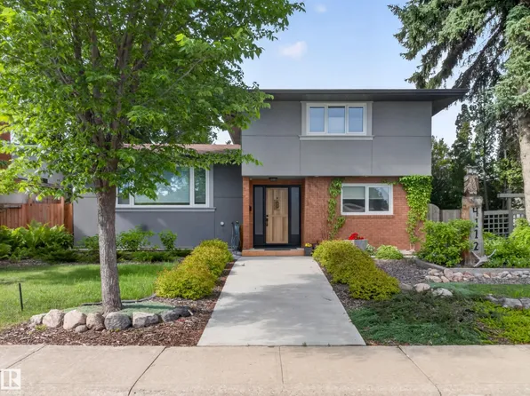 4112 120th St NW, Edmonton, AB T6J 1Y1